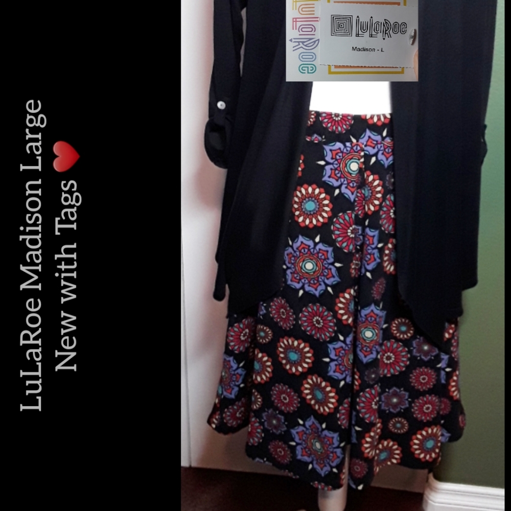 NWT LuLaRoe Madison Skirt Size Large